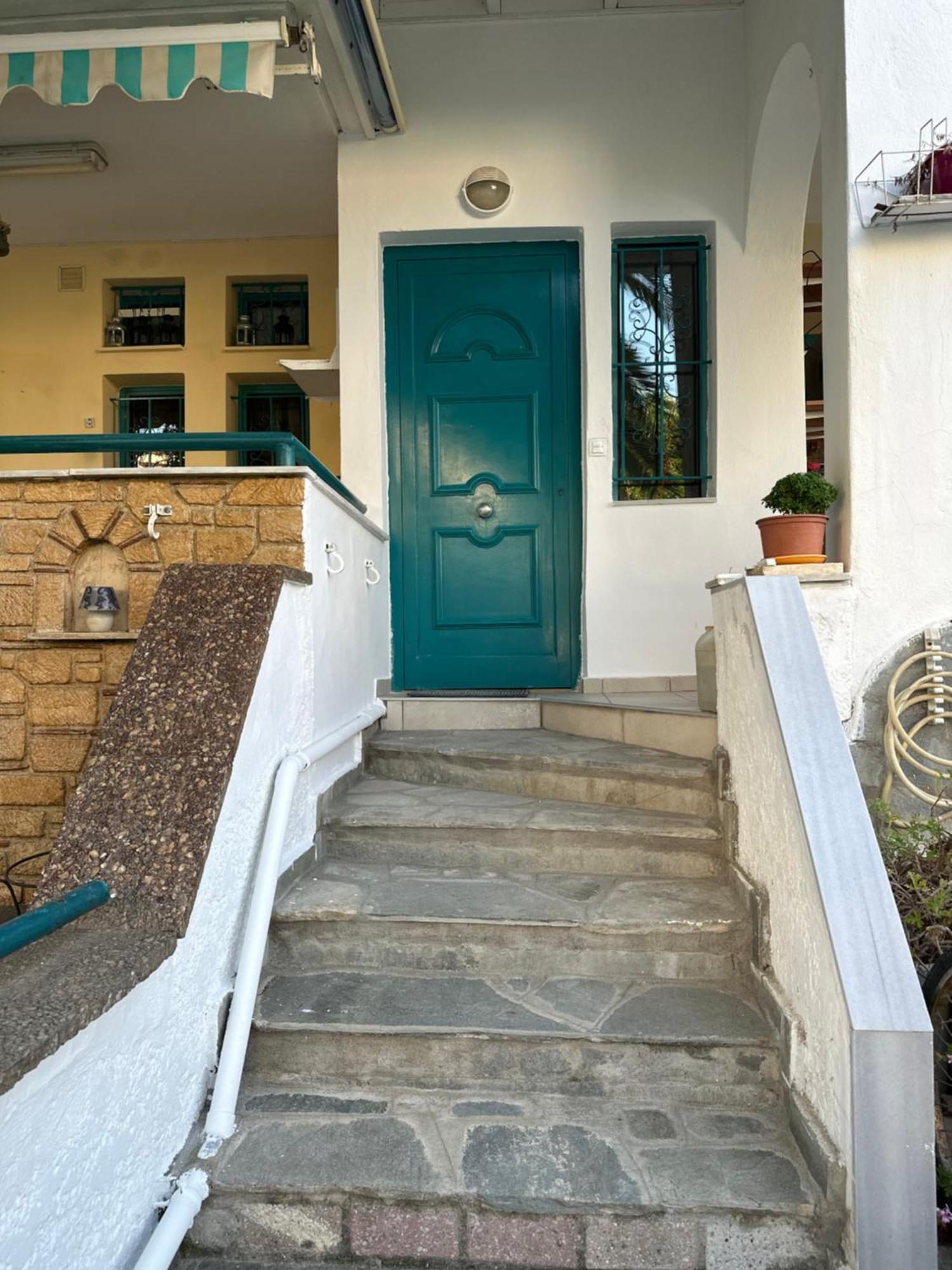 Emerald Seaside Apartment In Pefkohori Pefkohóri Kültér fotó